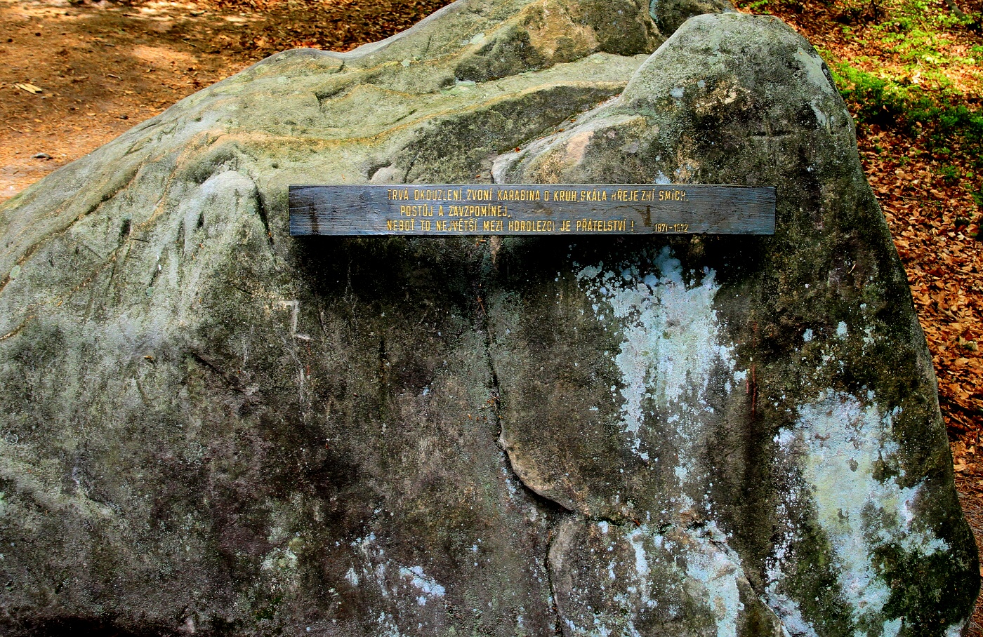 Symbolický hřbitov, Hruboskalsko