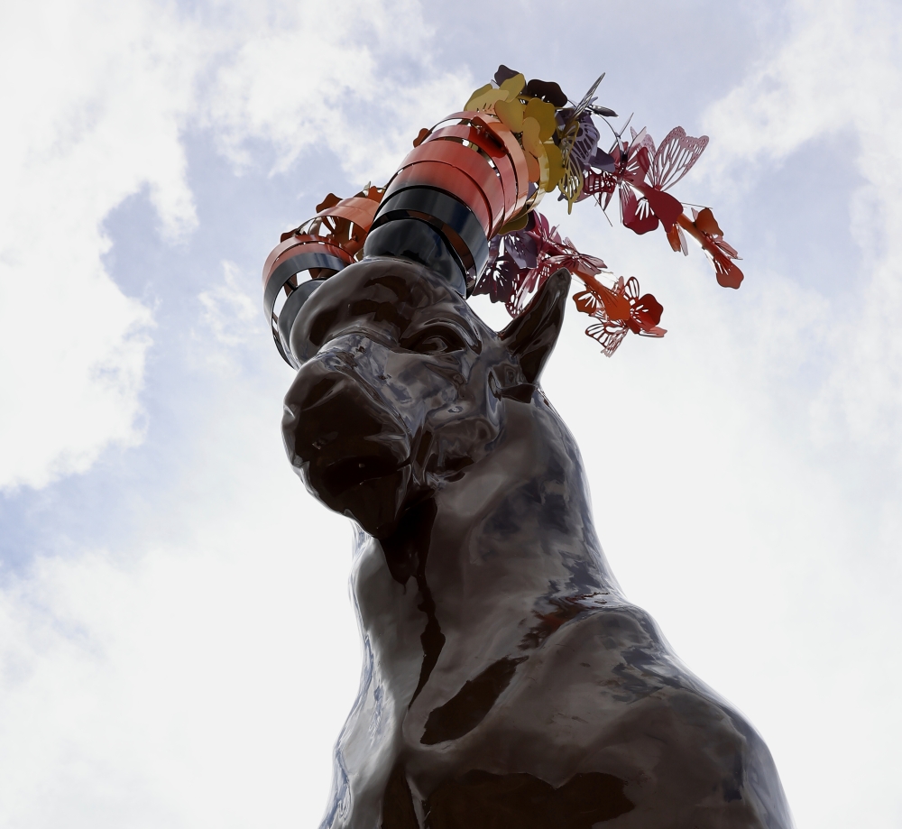 Detail artefaktu nepůsobí přátelsky