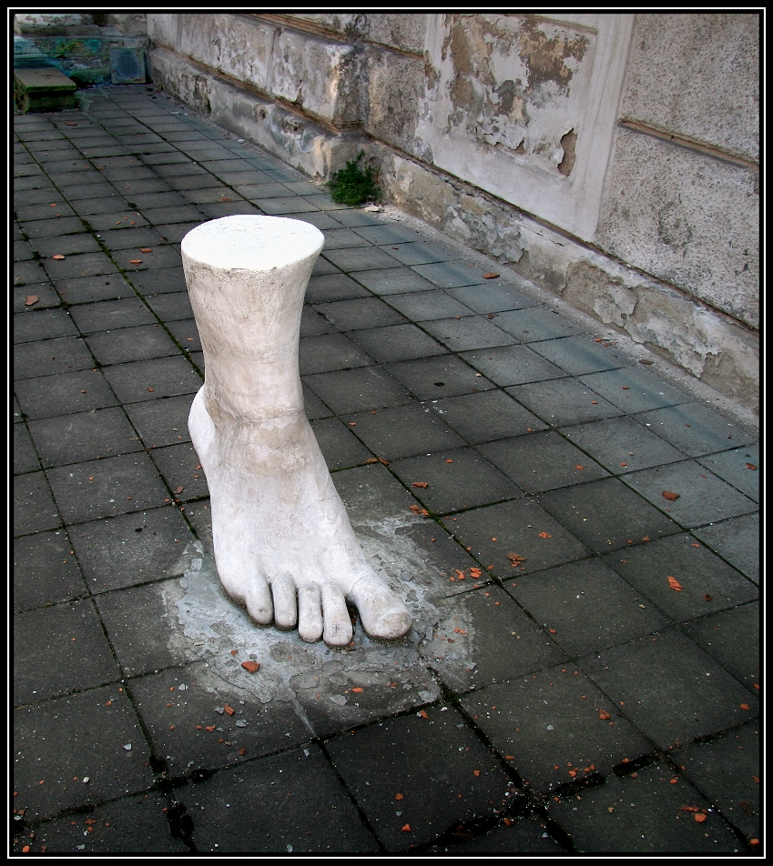 Bílá noha v Č. Krumlově